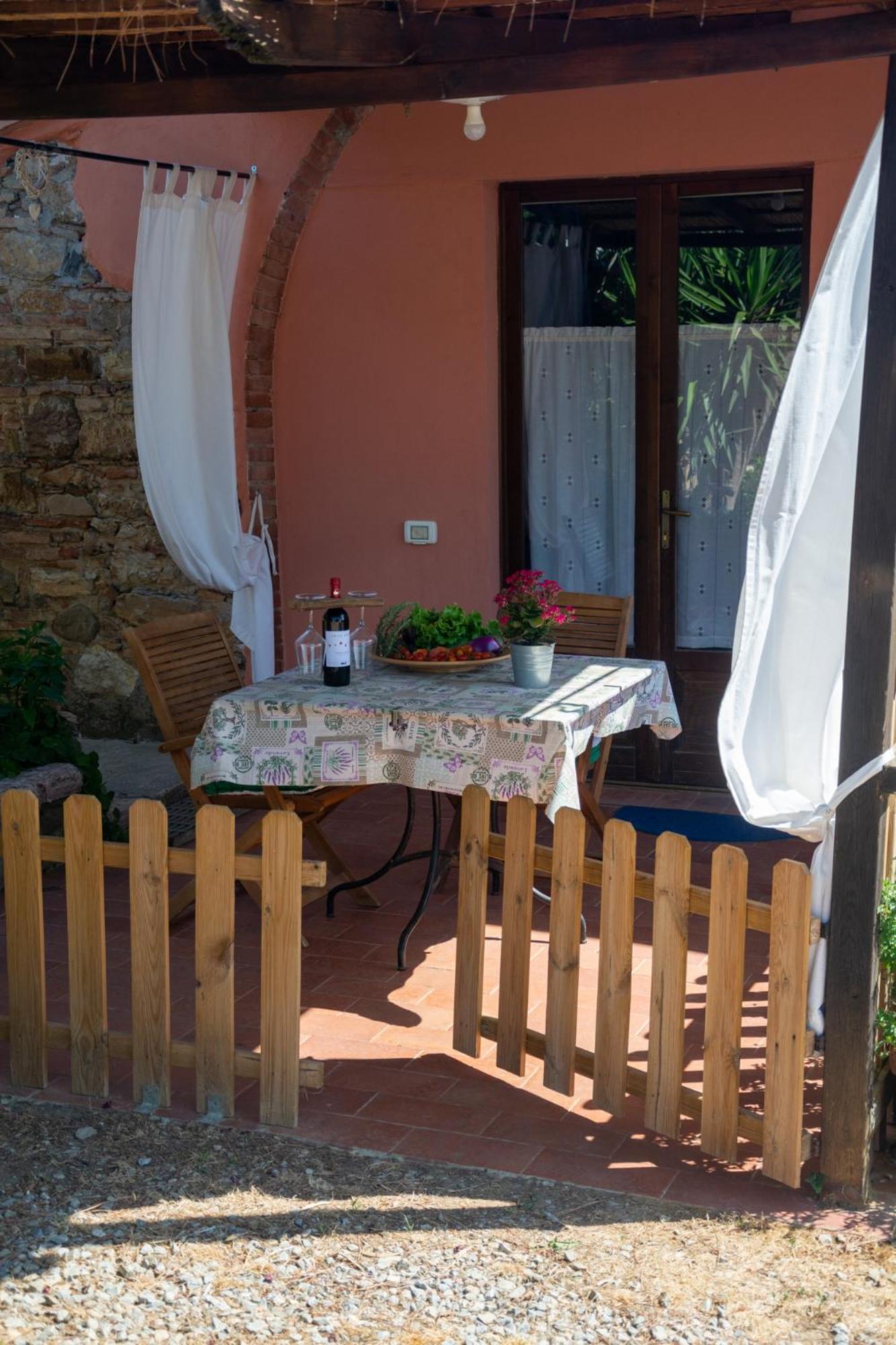 סוברטו Agriturismo Colle Vento חדר תמונה